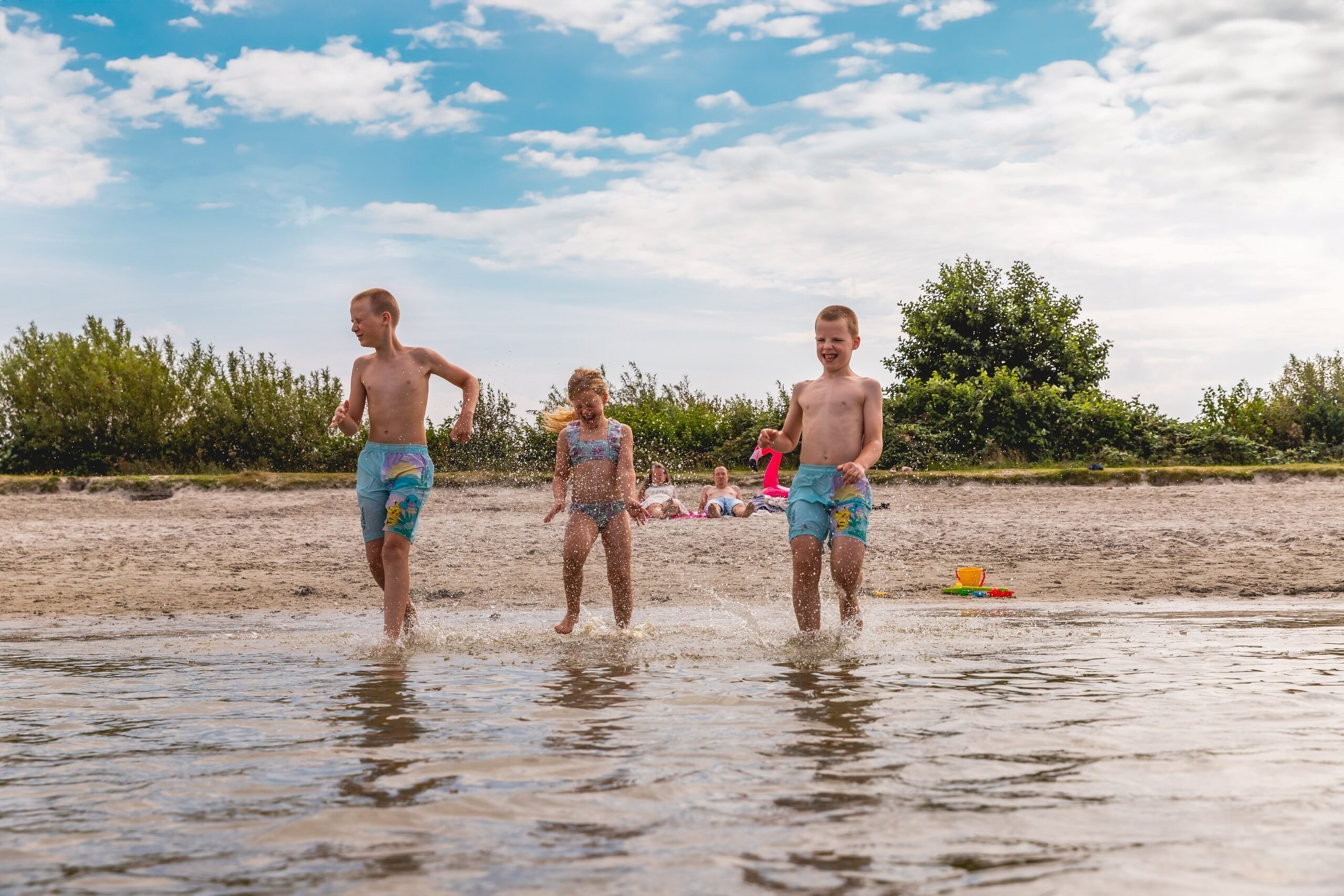 Young families & seniors